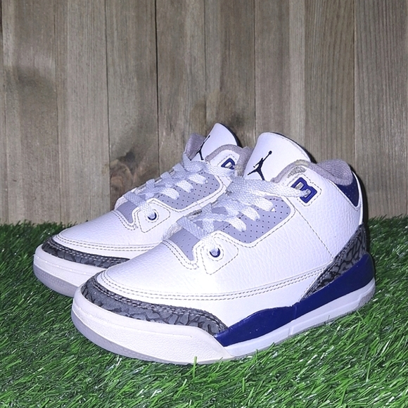 AIR JORDAN 3 RETRO PS "MIDNIGHT NAVY" 2024 (Kid's Size 12C) - Picture 3 of 16